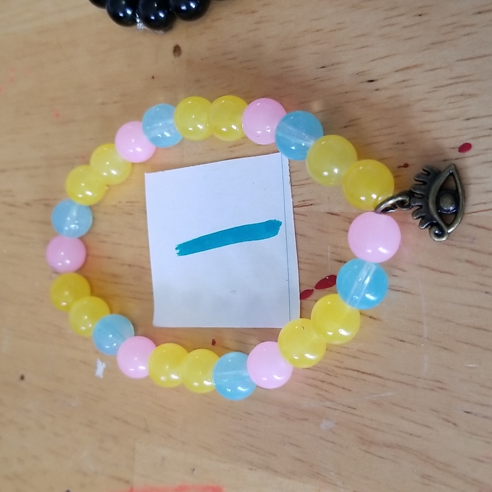 bracelets - Picture 2 of 11
